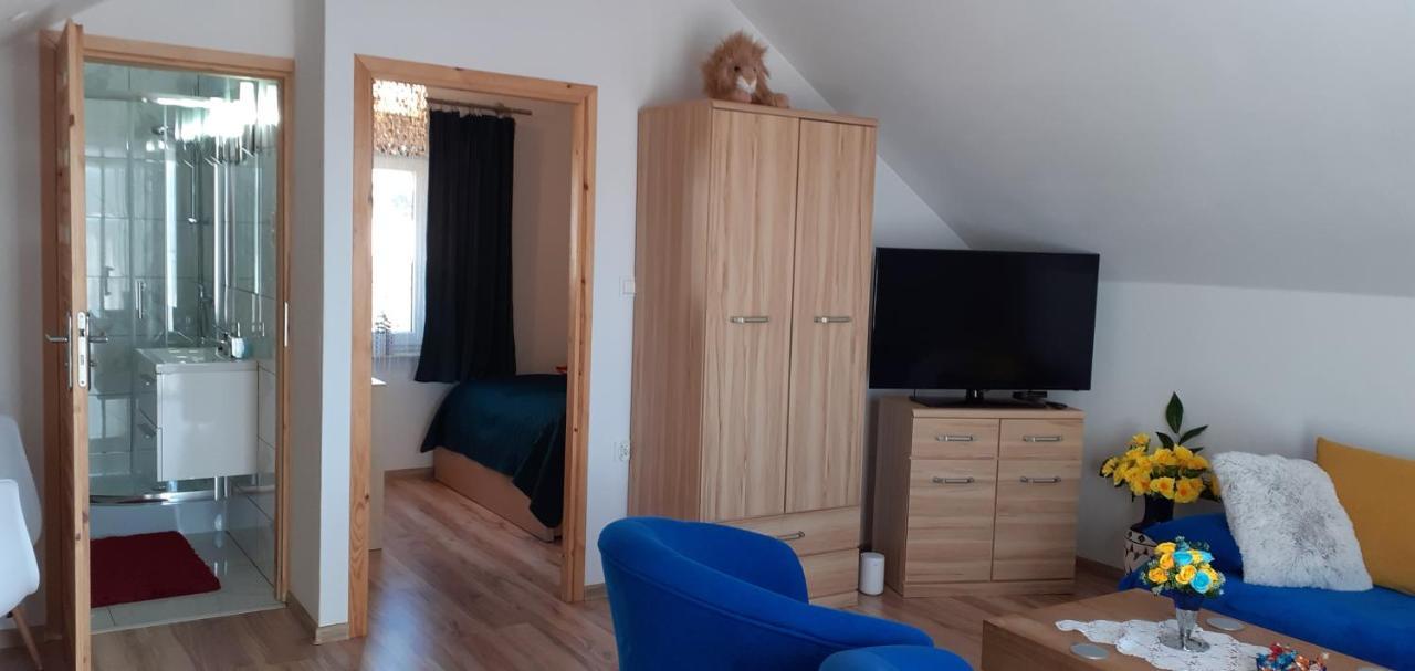 Mieszkanko Z Tarasem Limanowa Esterno foto